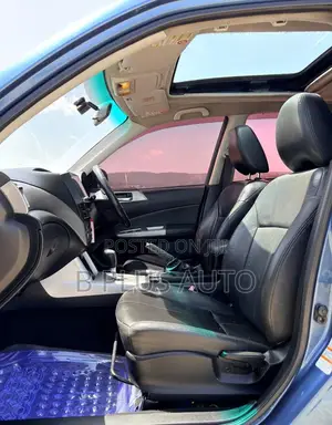 Subaru Forester 2012 Blue