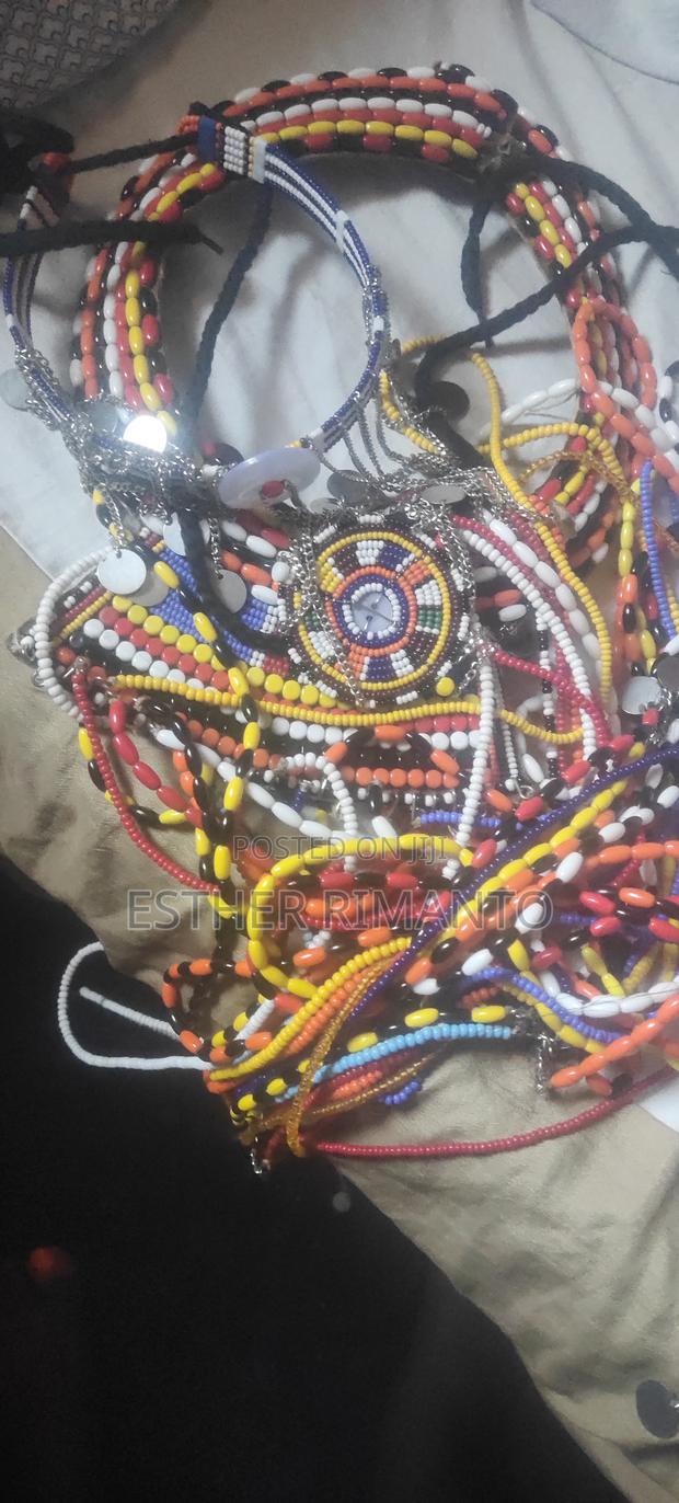 Maasai Bided Belts - thumbnail 2