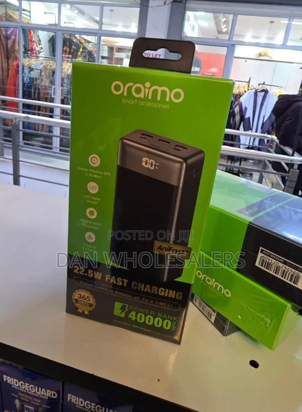 Oraimo 40000mah Led Display Fast Charging Bank - thumbnail 2