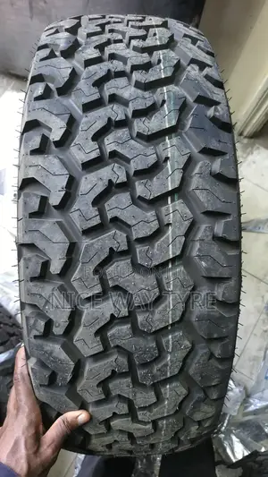 285/65r18 Yusta