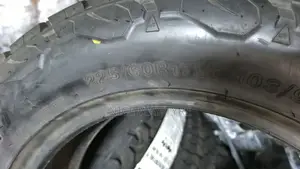 225/60r17 Yusta
