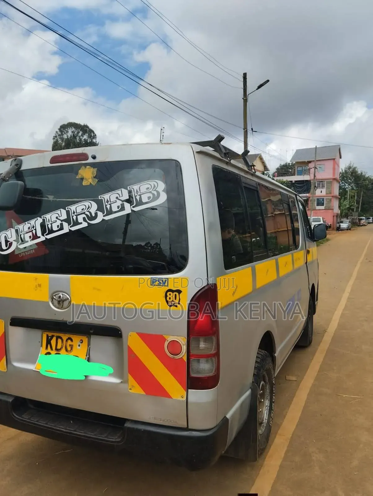 Toyota HiAce 2015 Silver