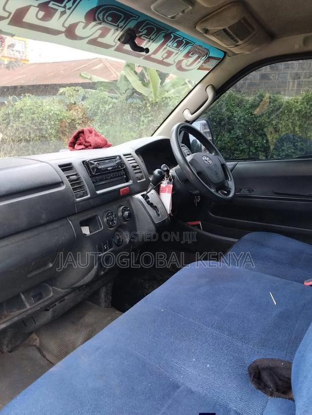 Toyota HiAce 2015 Silver - thumbnail 6