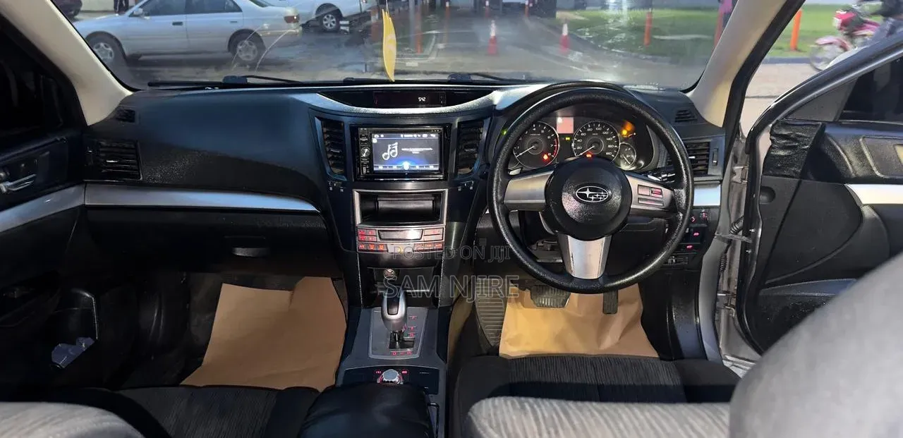 Subaru Legacy 2011 Gray