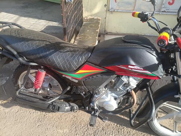 Honda XL 125 2025 Red - thumbnail 3