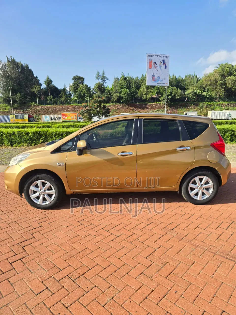 Nissan Note 2011