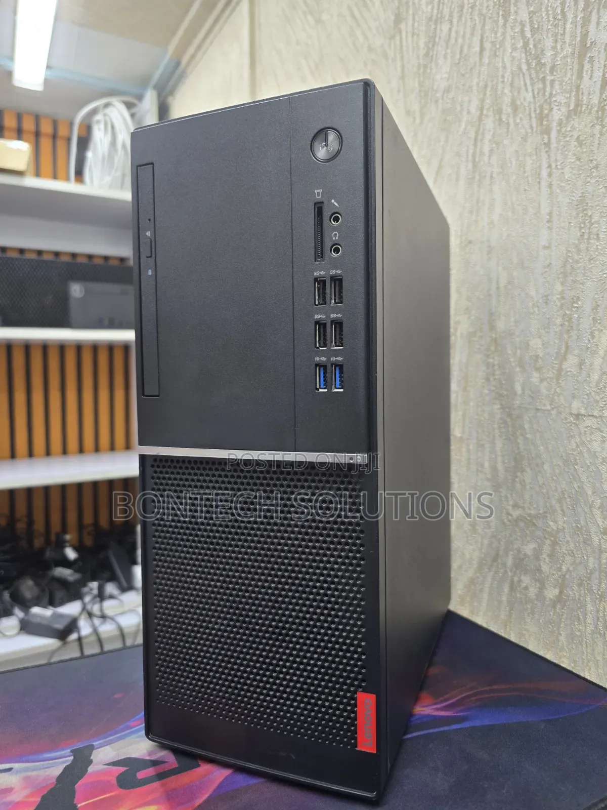 Desktop Computer Lenovo V530 8GB Intel Core i5 SSD 256GB