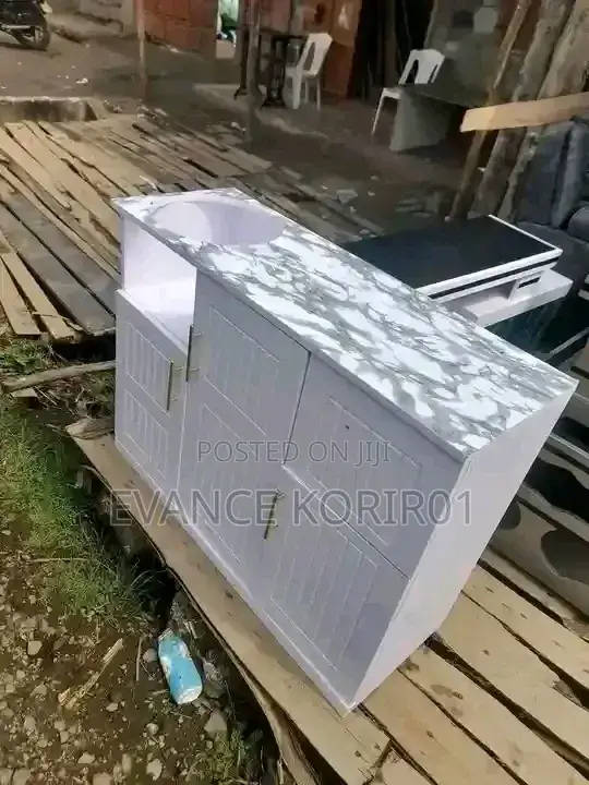 Modern Cupboad