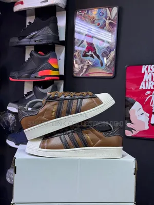 Adidas Superstar 'Dark Brown'