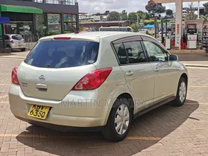 Nissan Tiida 2007 Green