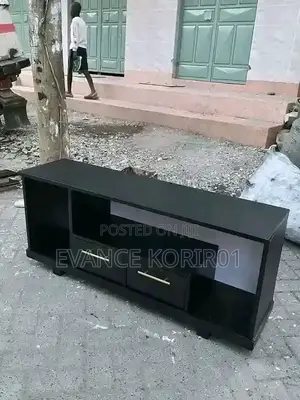 Moder Black Tv Stand