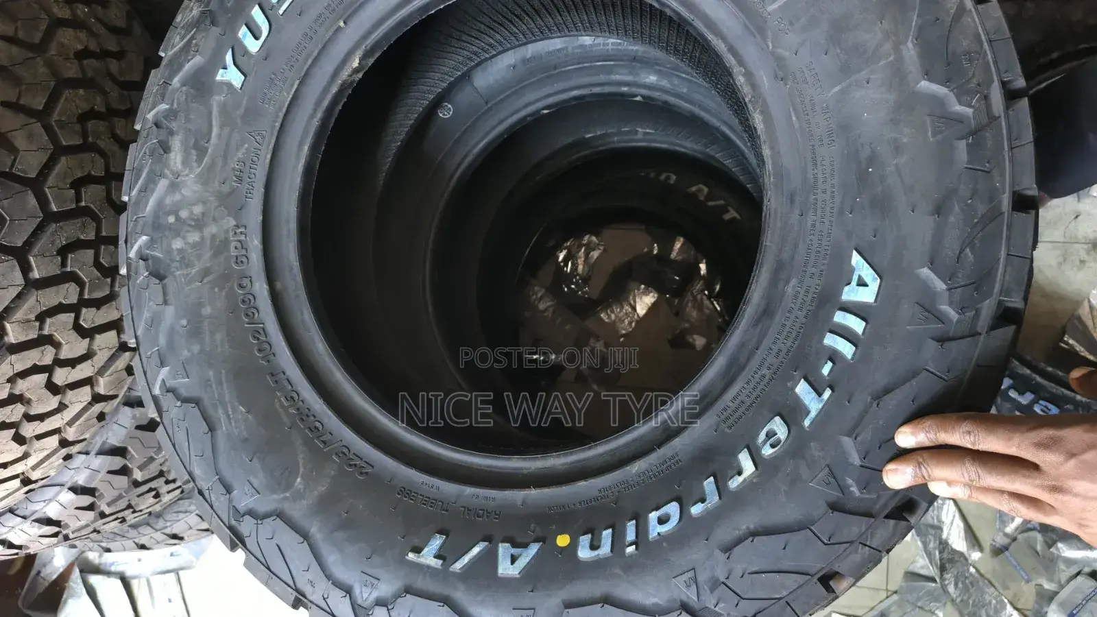 225/75r15 Yusta