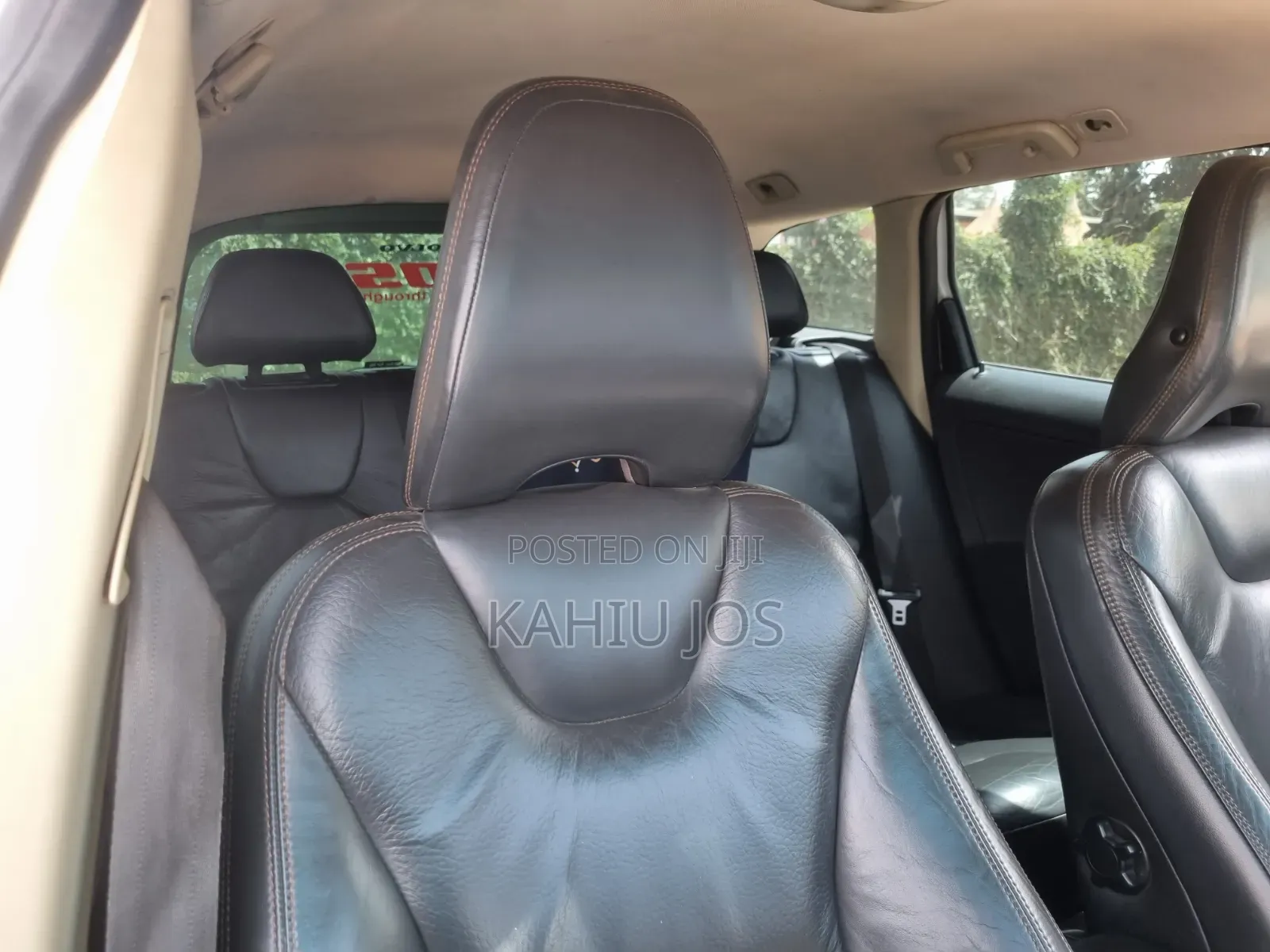 Volvo XC60 2011 White