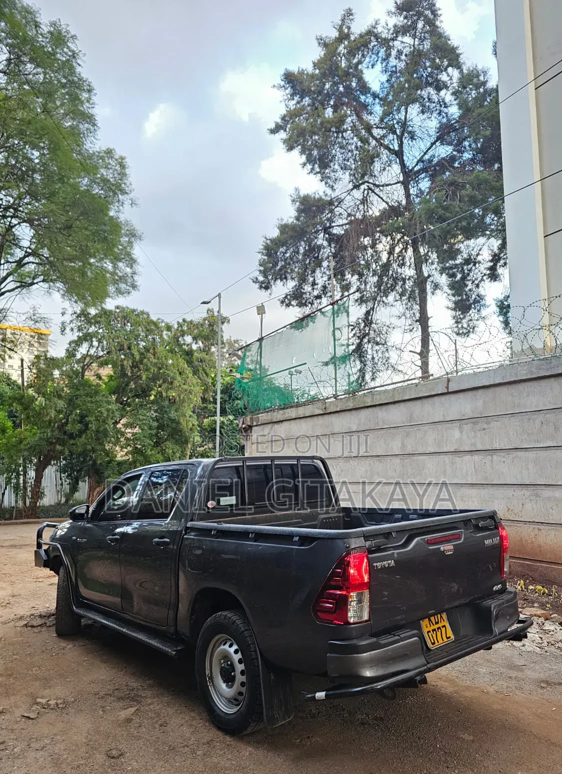Toyota Hilux Revo Double Cab Deisel 2.4 AWD 2021 Gray