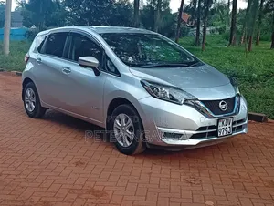 Nissan Note 1.2 Hybrid 2018 Silver