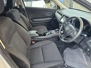 Honda Vezel 2015 White
