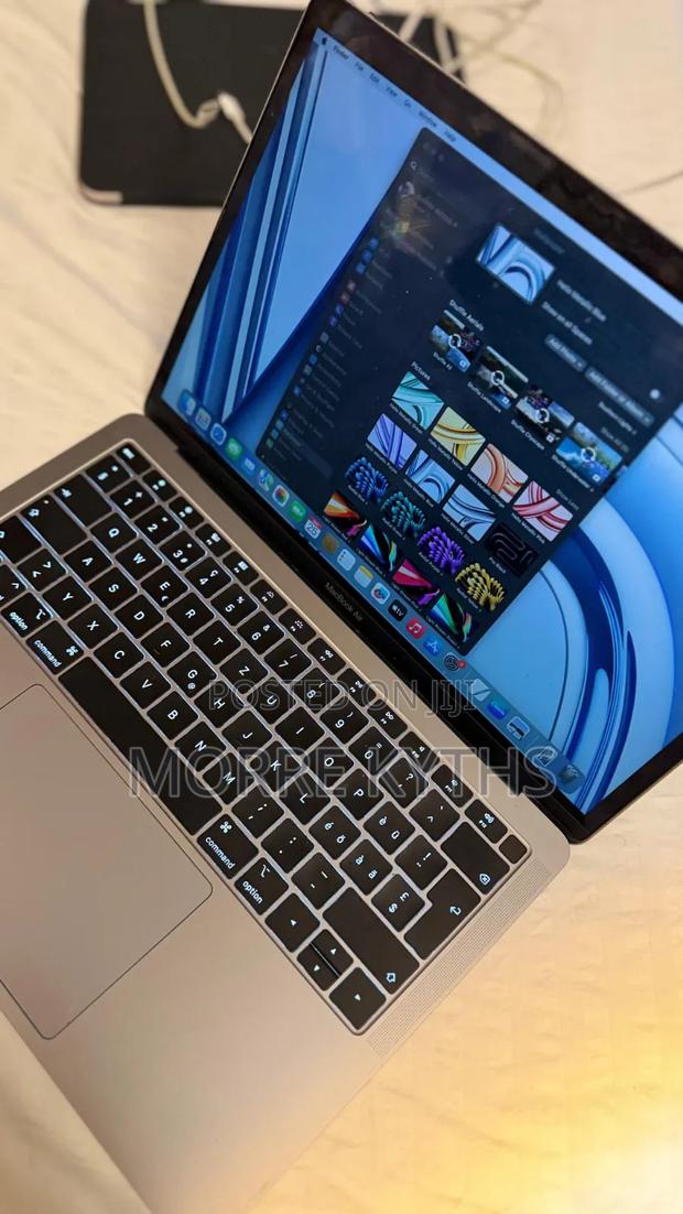 Laptop Apple MacBook Air 2019 8GB Intel Core i5 SSD 128GB - thumbnail 2