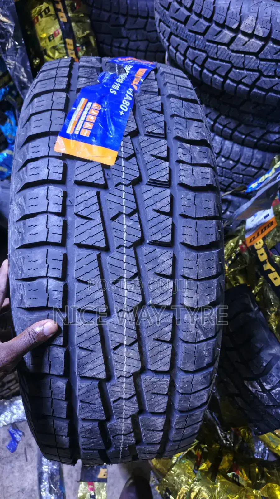 285/60r18 Winda a/T