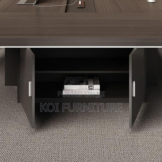 Boardroom Table; 3 Meters Conference Table With Integrated Management - thumbnail 16