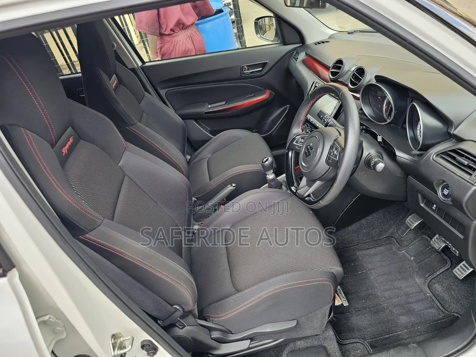 Suzuki Swift 2019 White