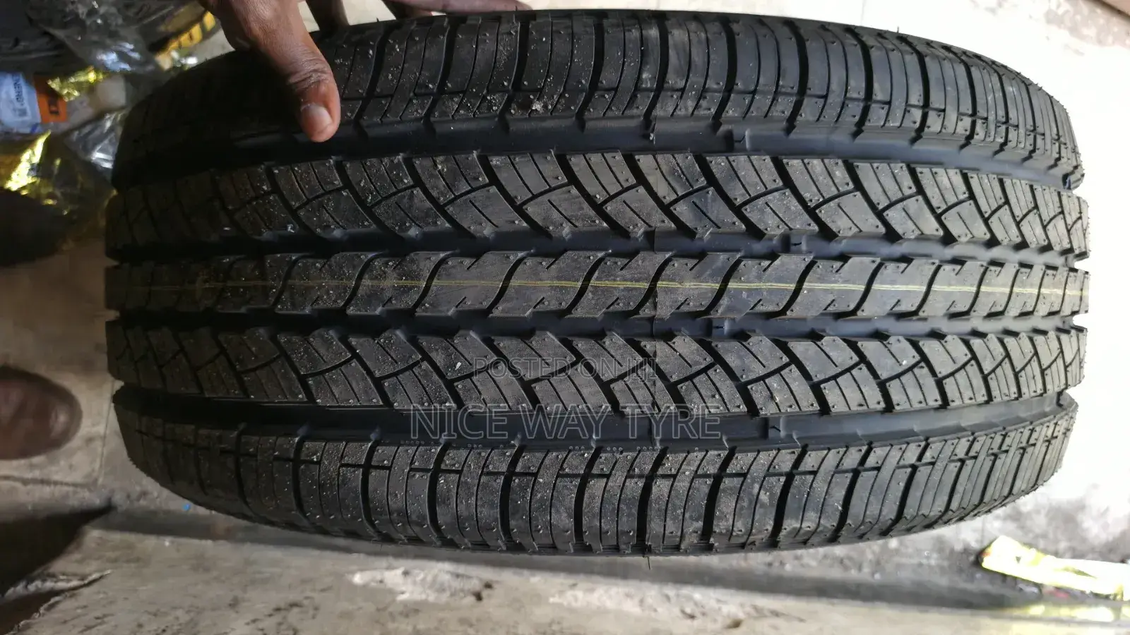 255/45r20 Boto