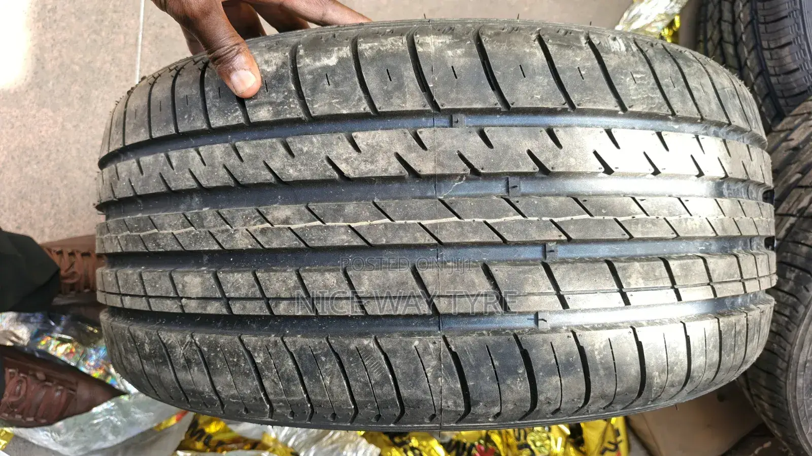 245/45r18 Winda