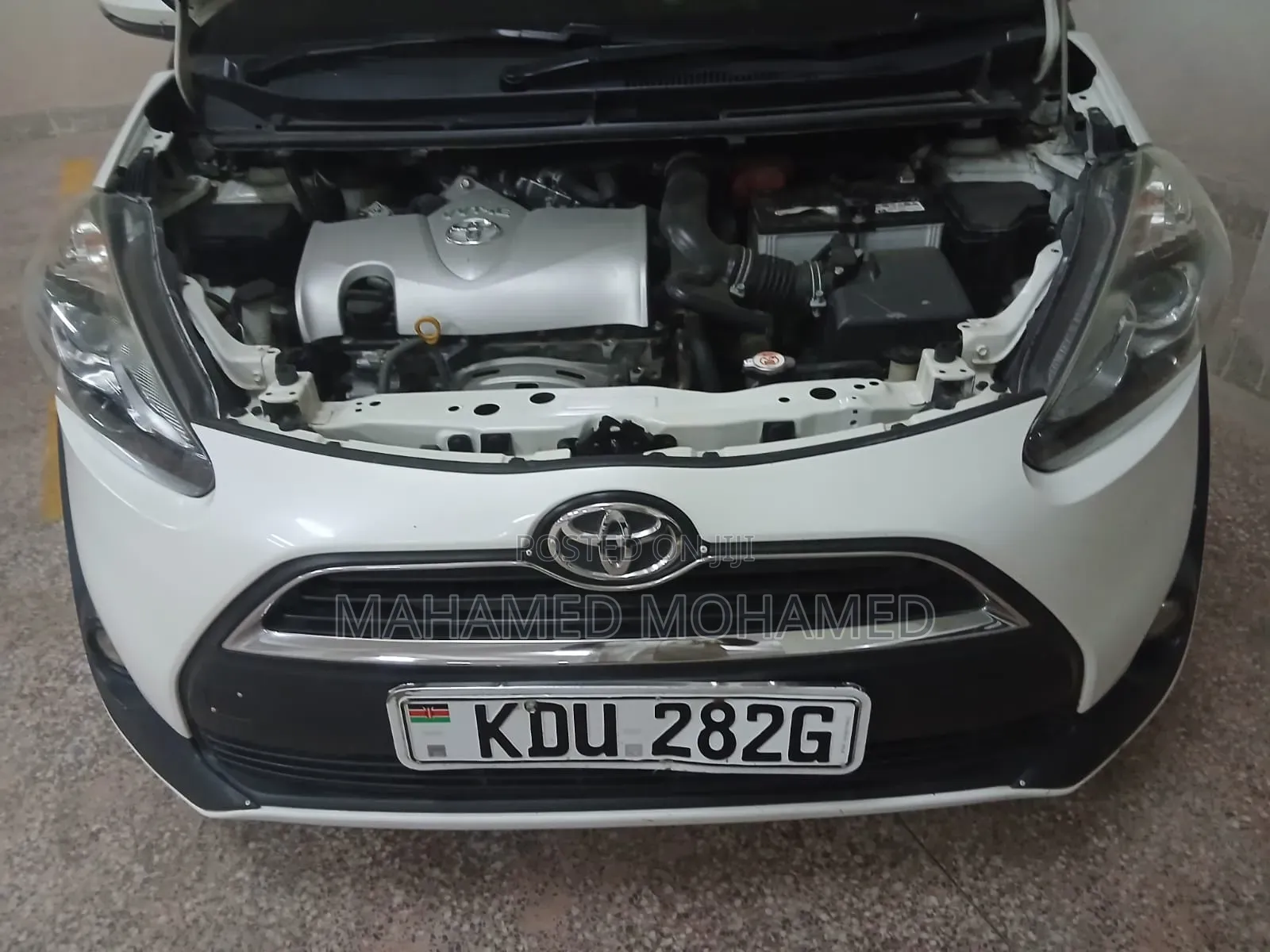 Toyota Sienta 2018 White