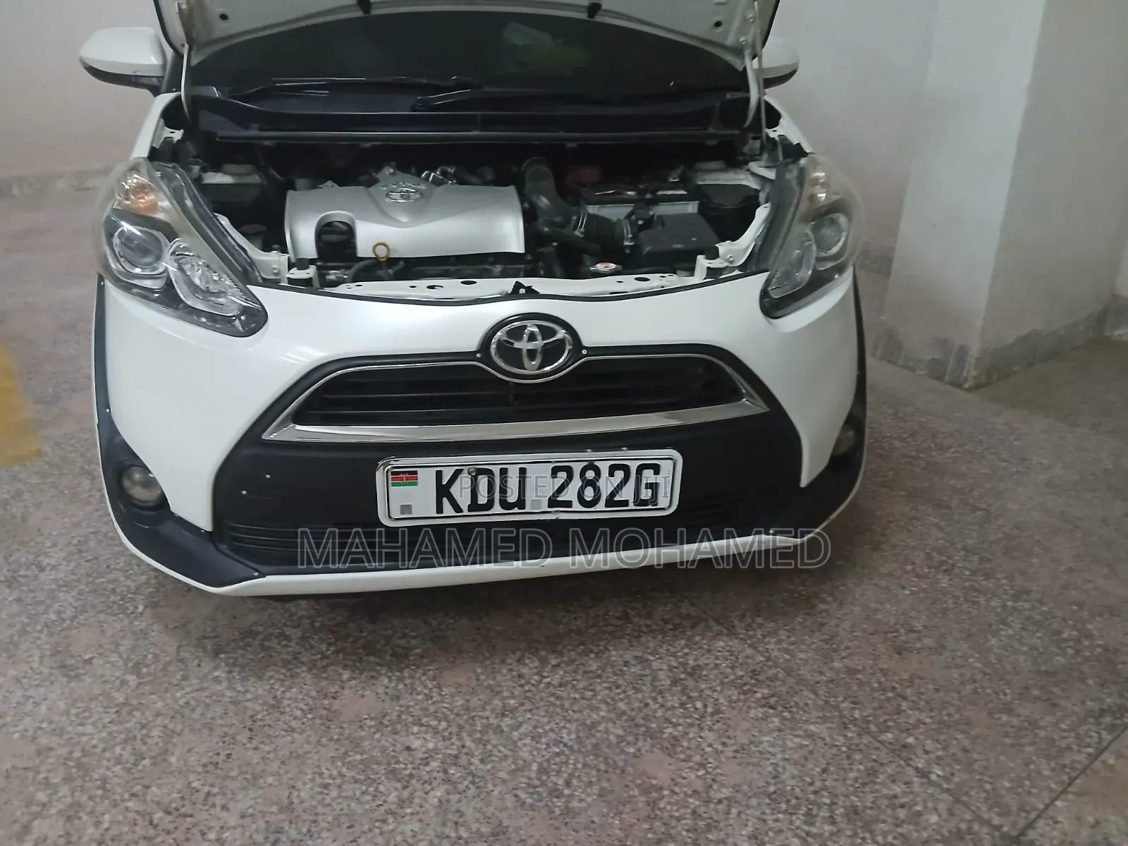 Toyota Sienta 2018 White