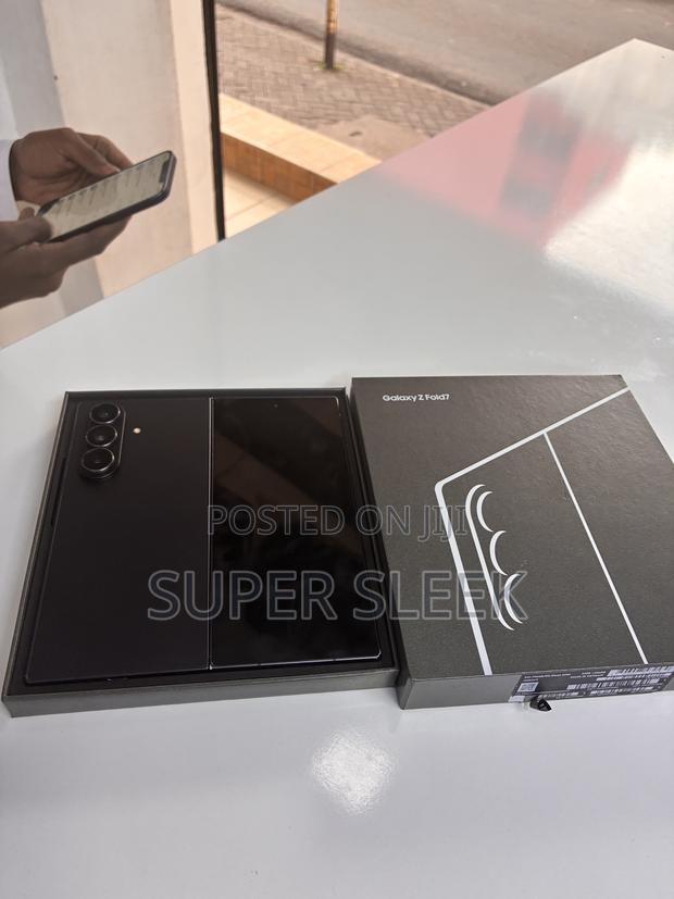 Samsung Galaxy Z Fold7 256 GB Black