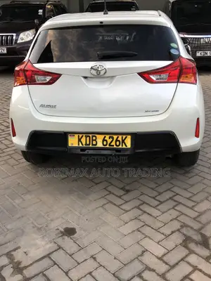 Toyota Auris 2014 White