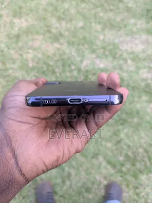 Samsung Galaxy S22+ 5G 128 GB Black