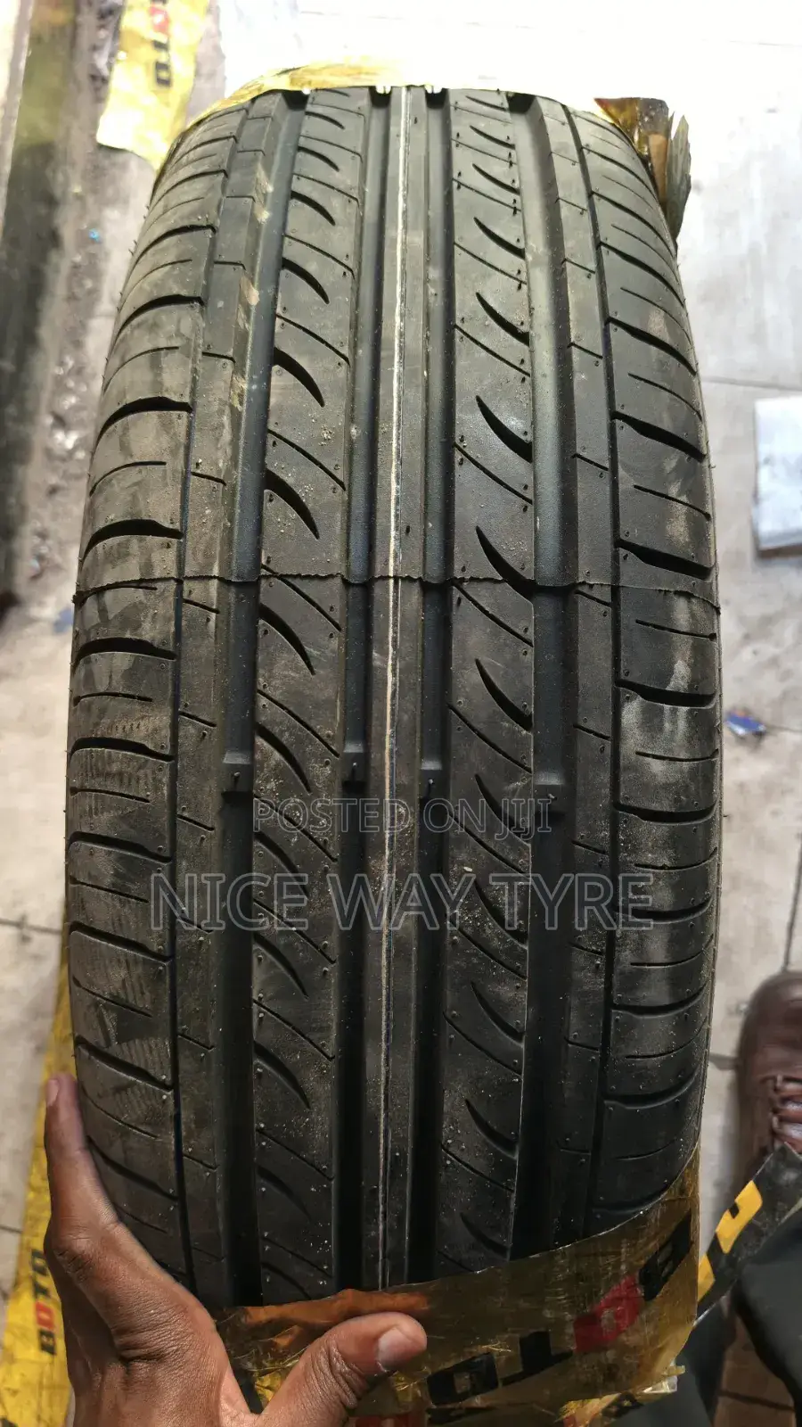 215/70r15 Boto
