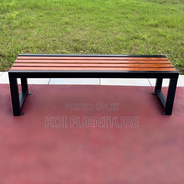 Weather-Resistant Outdoor Garden Bench With Solid Wood Slats - thumbnail 12