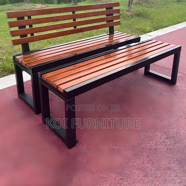 Weather-Resistant Outdoor Garden Bench With Solid Wood Slats - thumbnail 14