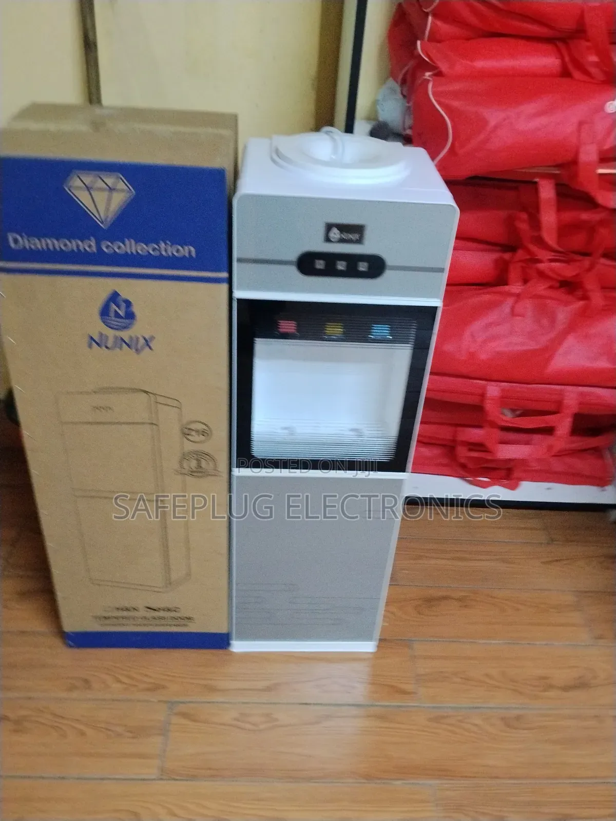 Nunix Z16-C Water Dispenser With 3 Taps
