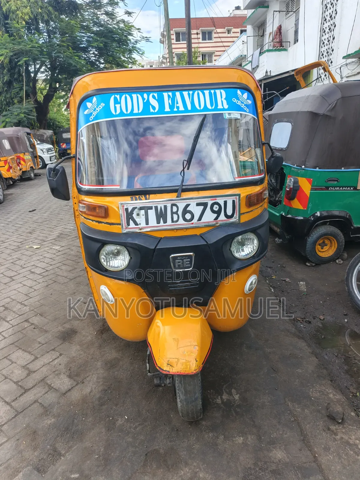 Bajaj RE 2019 Yellow