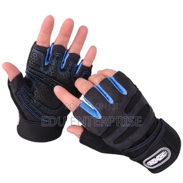 Gym Gloves - thumbnail 2