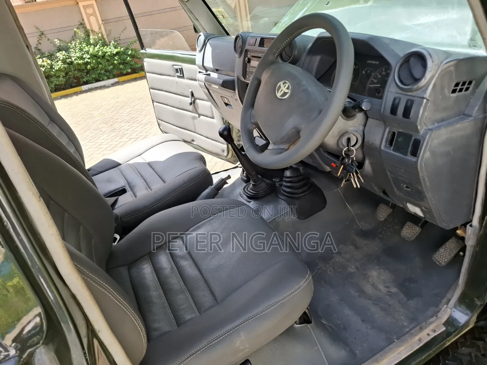 Toyota Land Cruiser 2014 Green