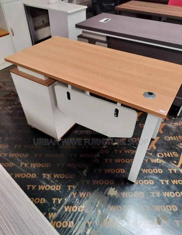 Top Stylish Design Office Desk