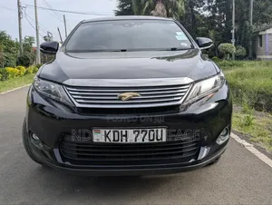 Toyota Harrier 2.0 2015 Black