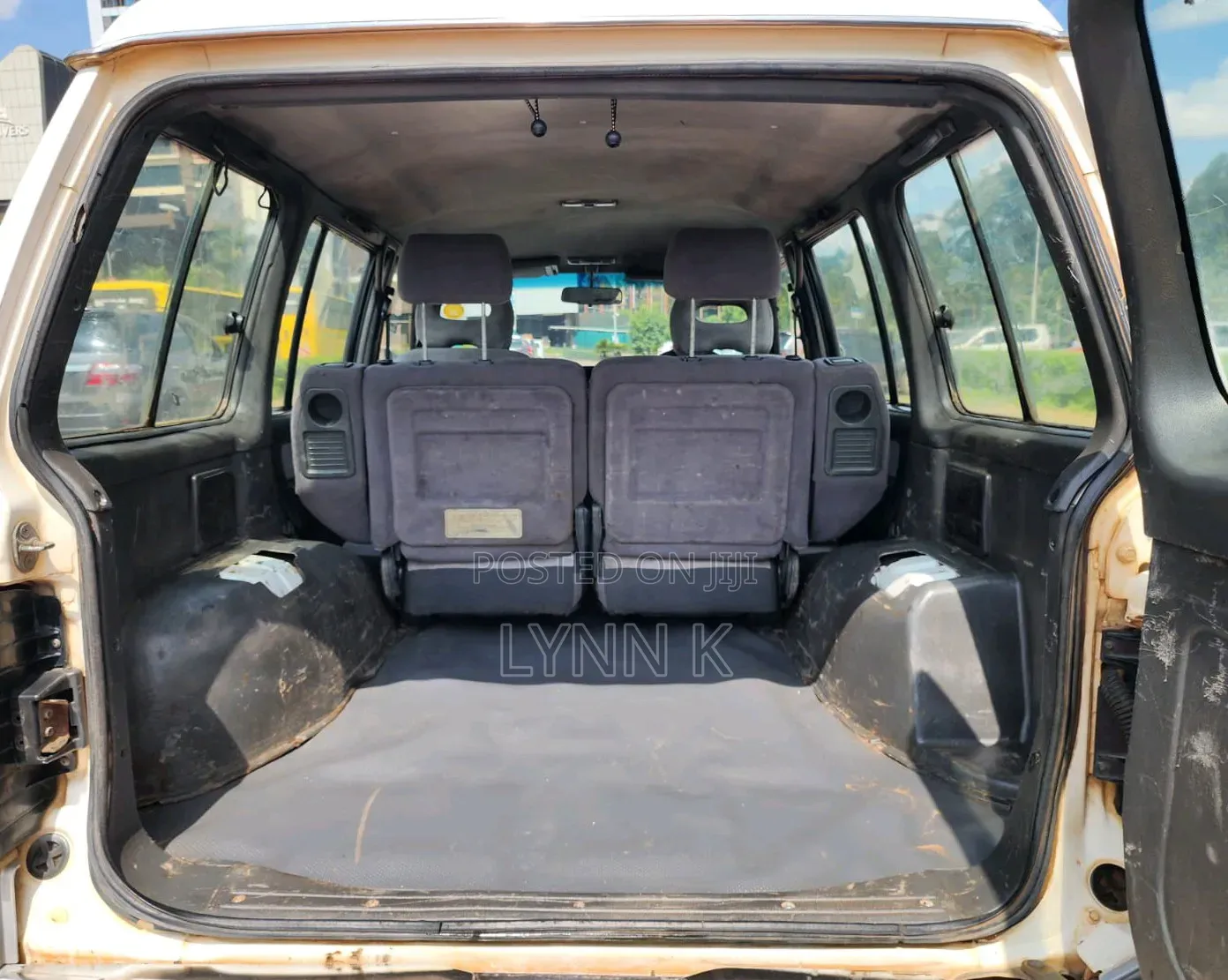 Mitsubishi Pajero 1999 White