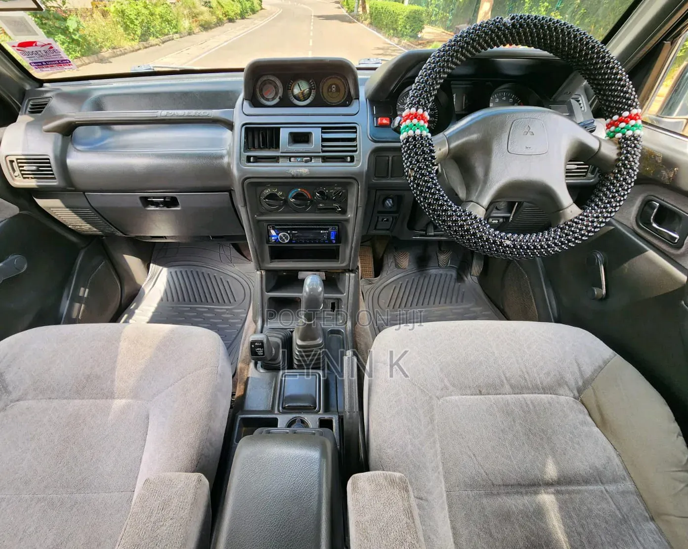Mitsubishi Pajero 1999 White