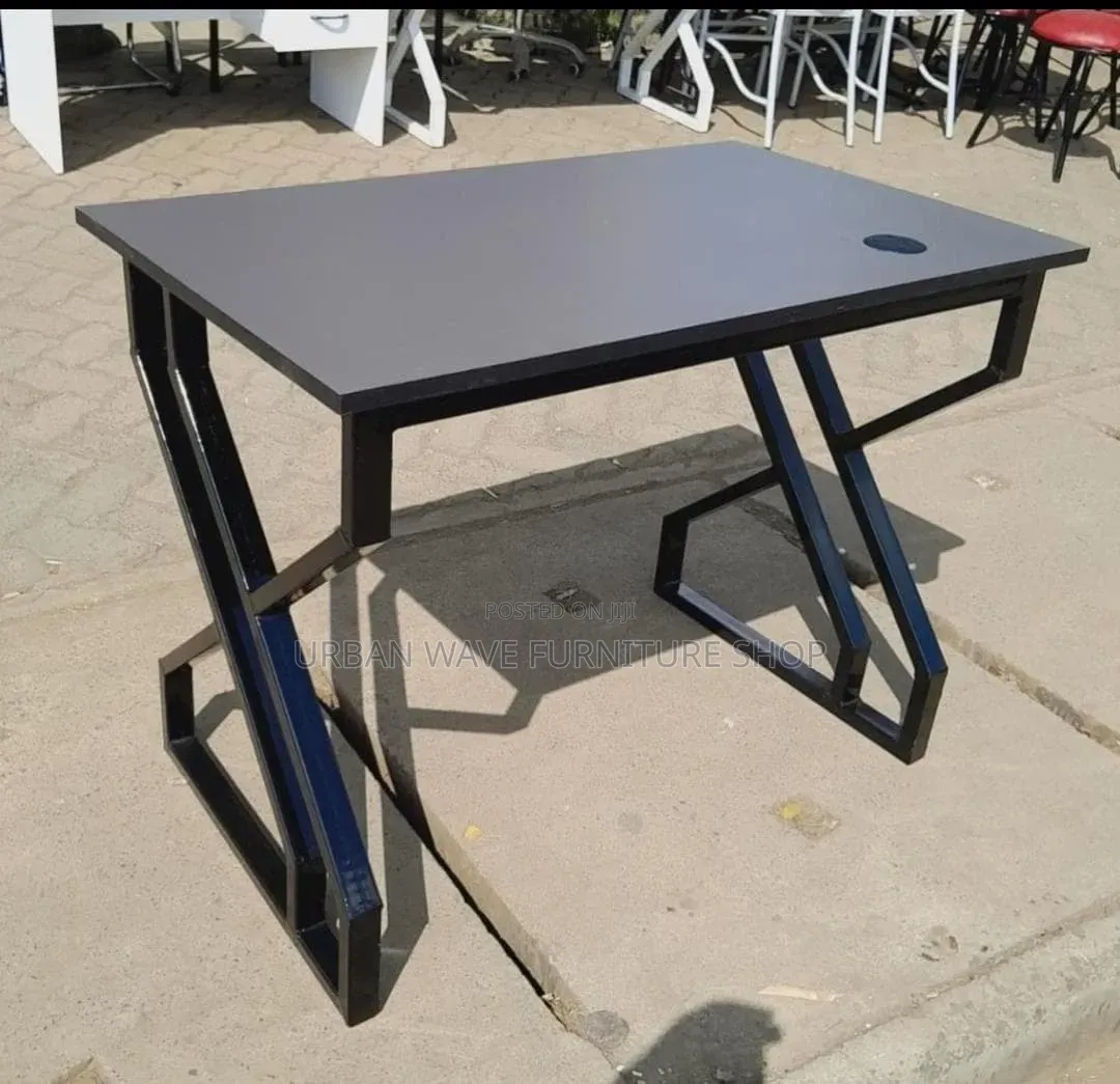 Latest Stylish Comfortable Writing Desk