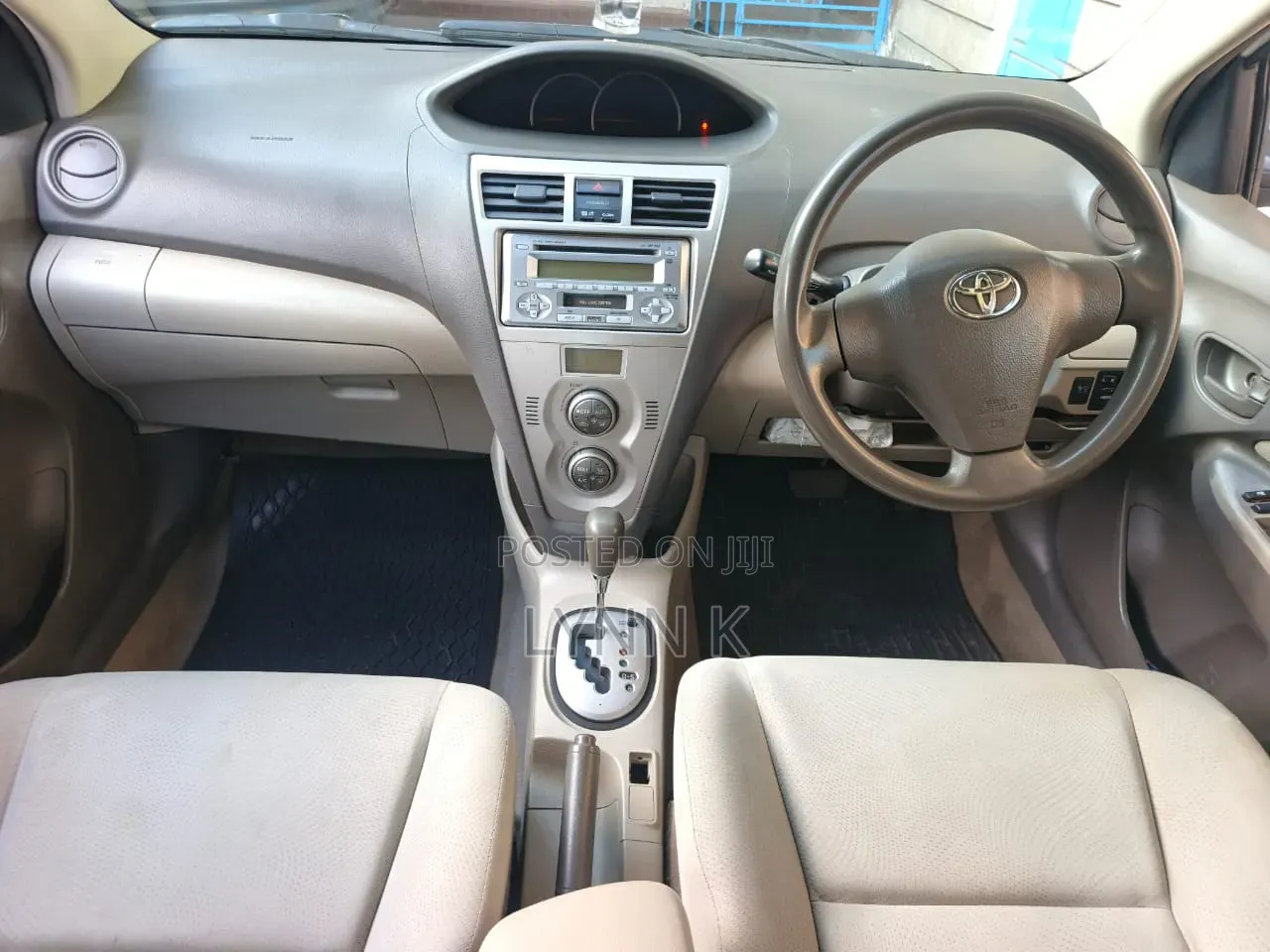 Toyota Belta 2009 White