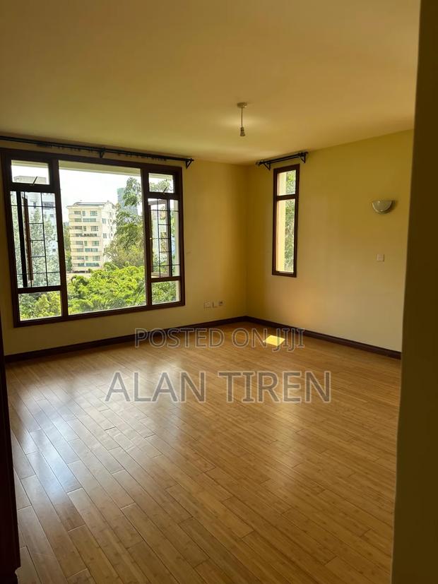 3bdrm Apartment in Sandalwood, Riverside Drive for rent