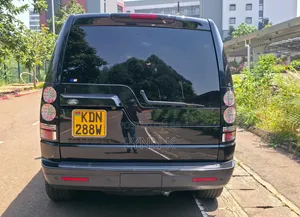 Land Rover Discovery 2016 Black