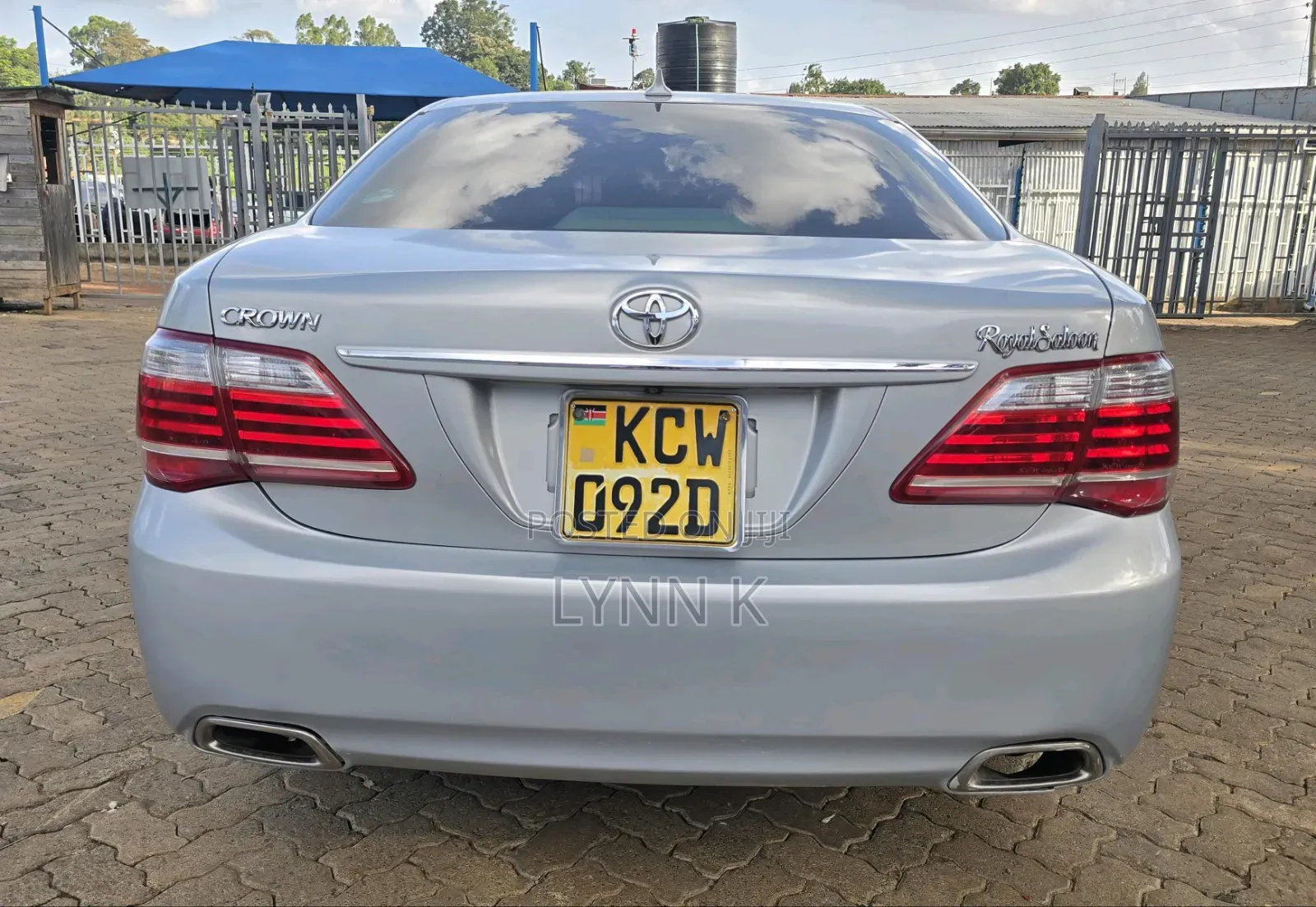 Toyota Crown 2012 Silver