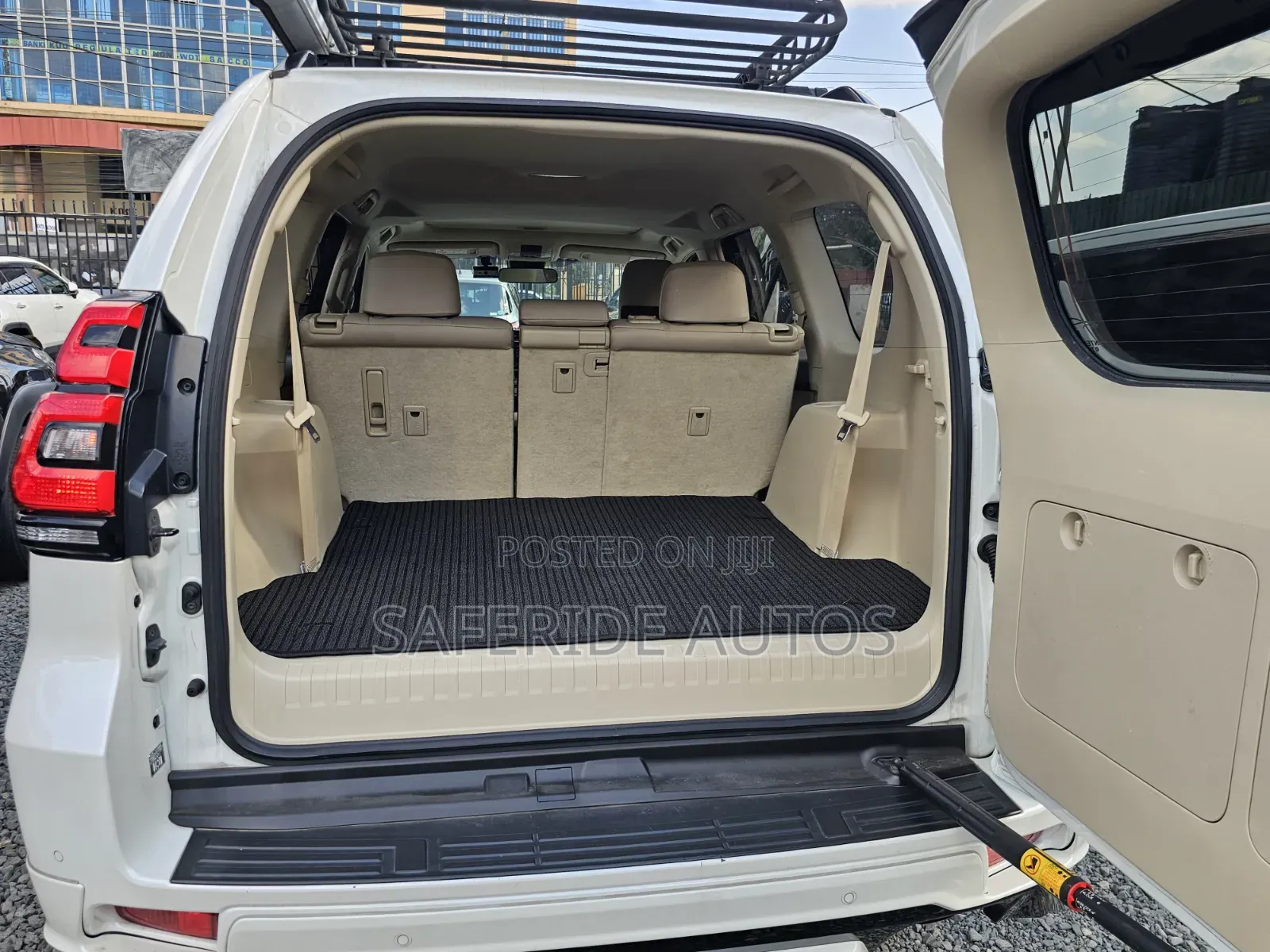 Toyota Land Cruiser Prado 2019 Pearl