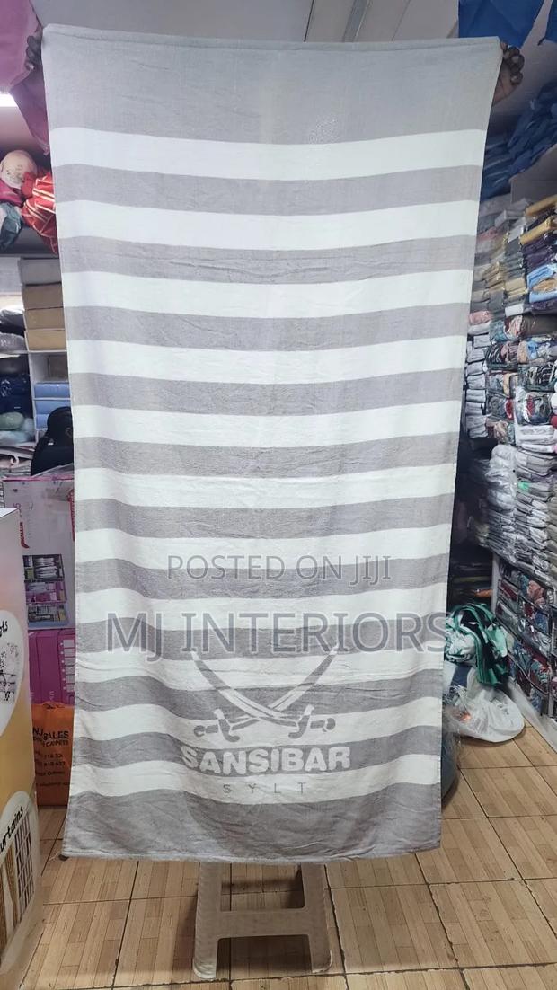 Luxury Stripped Bath Towels