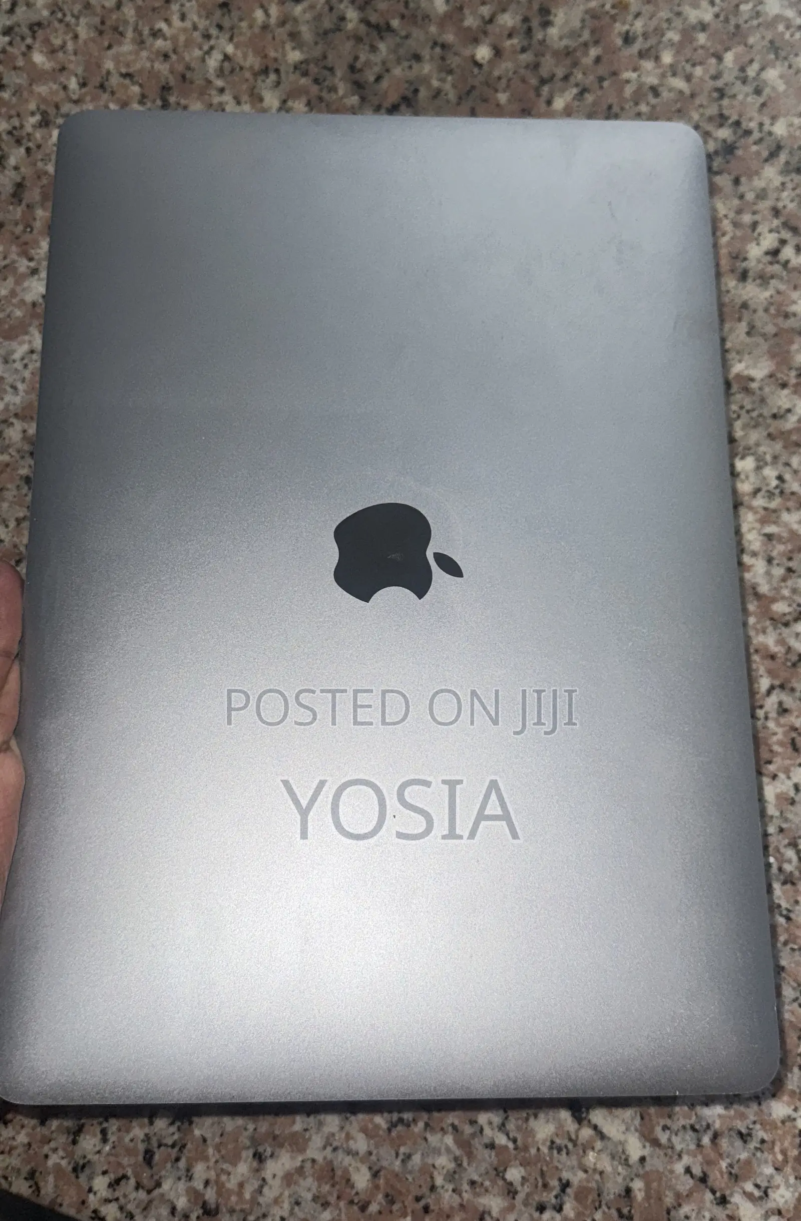Laptop Apple MacBook 2020 8GB Intel Core i5 HDD 1T